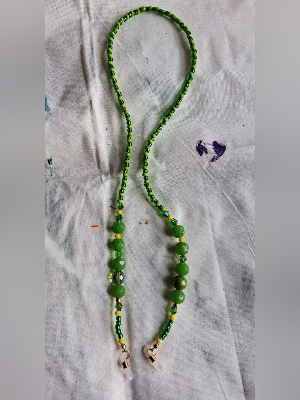 Vibrant Green Beaded Women's Eyeglass Chain with Gold Accent